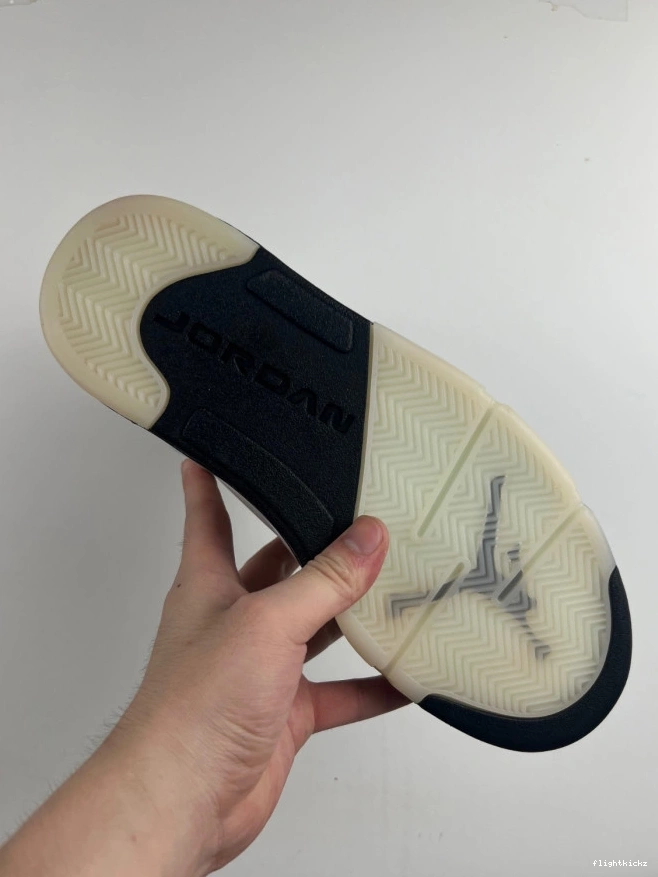 BLACK' AIR RETRO DD0587-110 5 JORDAN 'WHITE 0827
